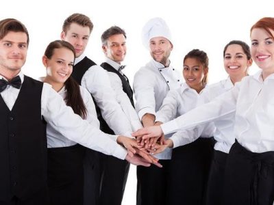 why-hotel-management-industry-opt-for-staff-training